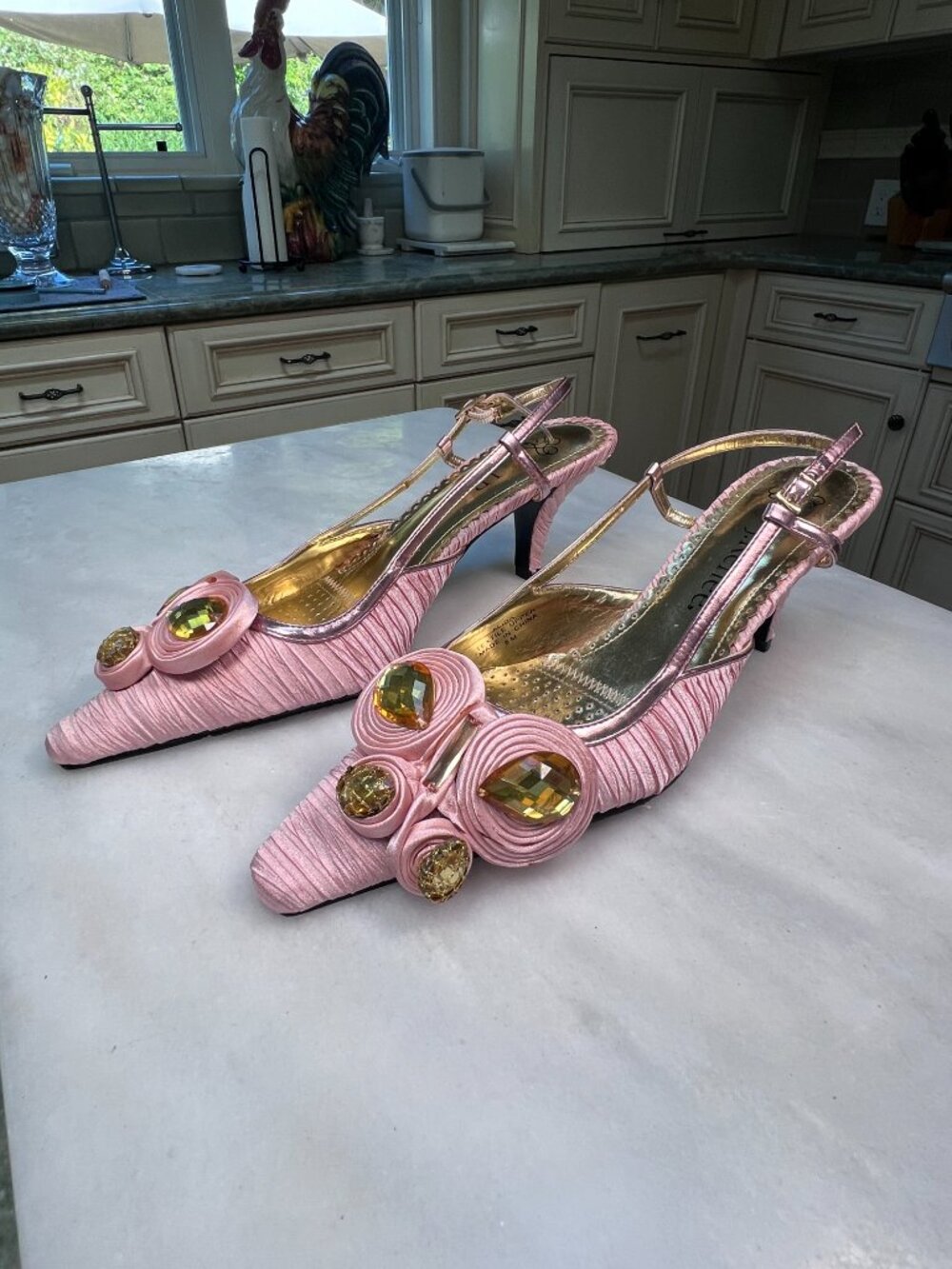J.Renee Alida Slingback Soft Pink Fabric Butterfly Heels Size 8 - Vintage - Picture 4 of 9